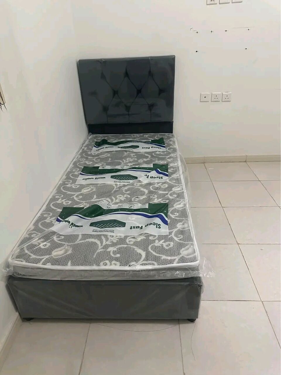 Jeddah, Furniture, SAR 5,  Classic New Luxury Beds Available