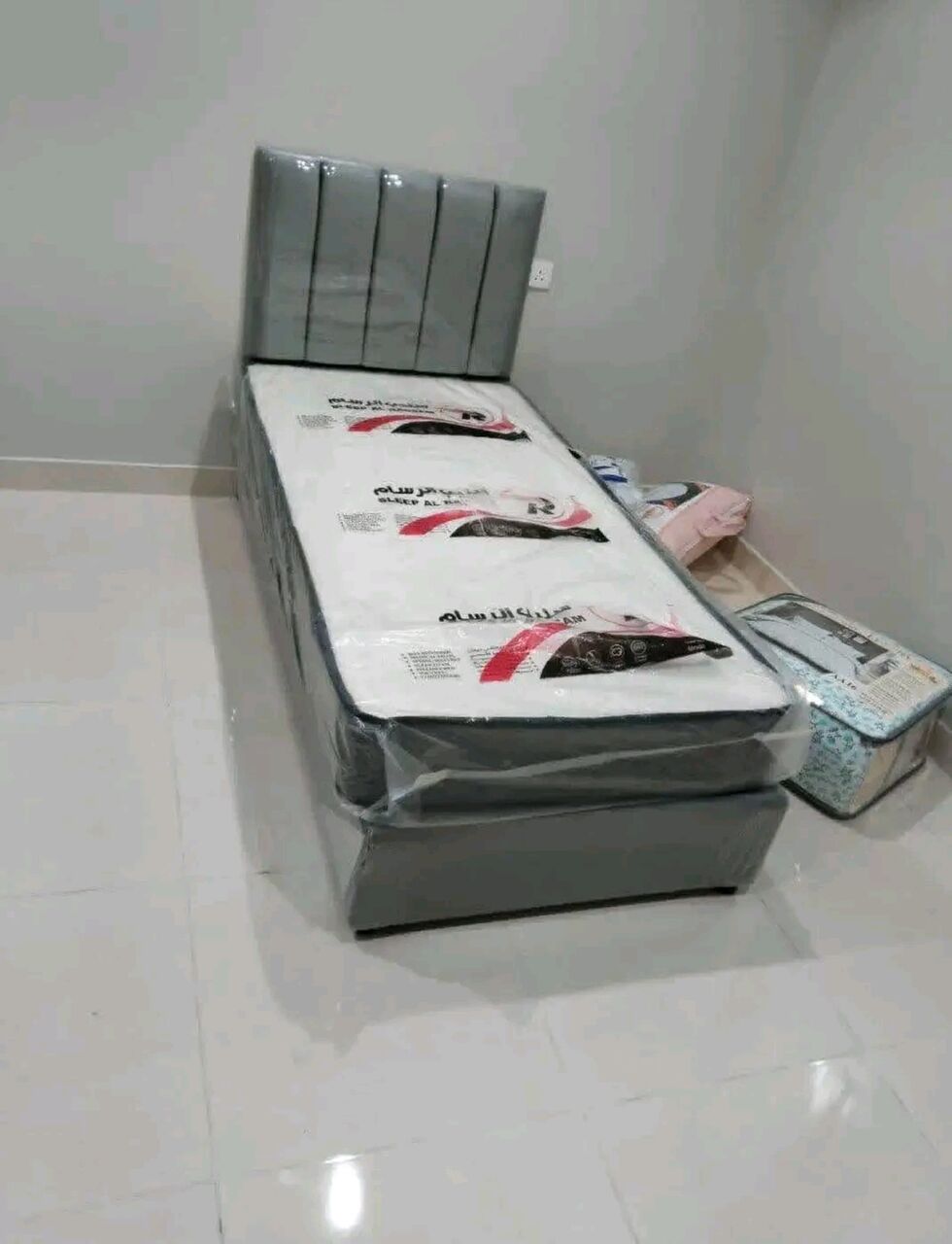 Jeddah, Furniture, SAR 5,  Classic New Luxury Beds Available