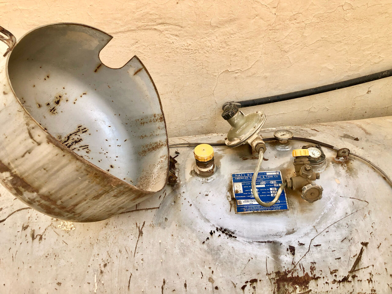 Riyadh, Household Items, SAR 1500,  1 Ton Gas Tank Anerican For Sale