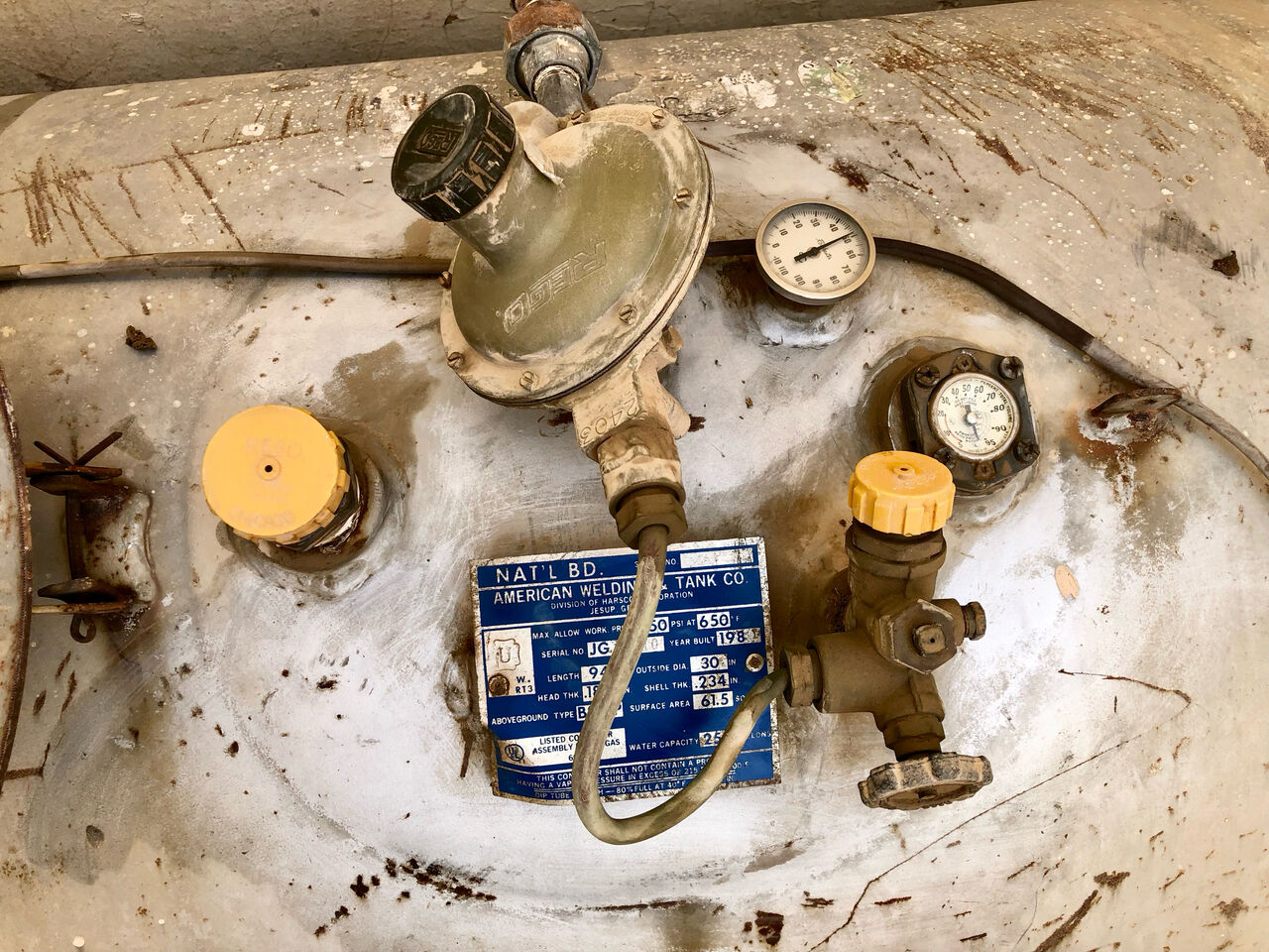 Riyadh, Household Items, SAR 1500,  1 Ton Gas Tank Anerican For Sale