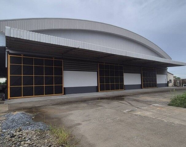 Bangkok, Villas, THB 253000,  600 Sq. Feet,  Warehouse 2,300 Square Meters With Office And Crane, Lat Lum Kaeo District, Pathum Thani.
