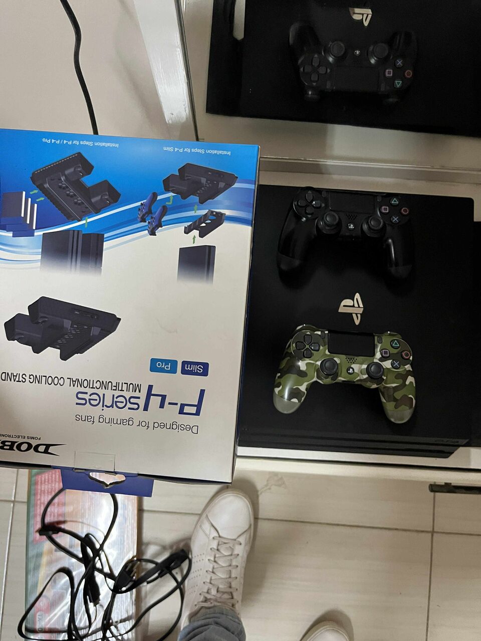 Riyadh, Video Games, SAR 1050,  بلايستيشن 4 برو (PS4 Pro) 1 تيرابايت