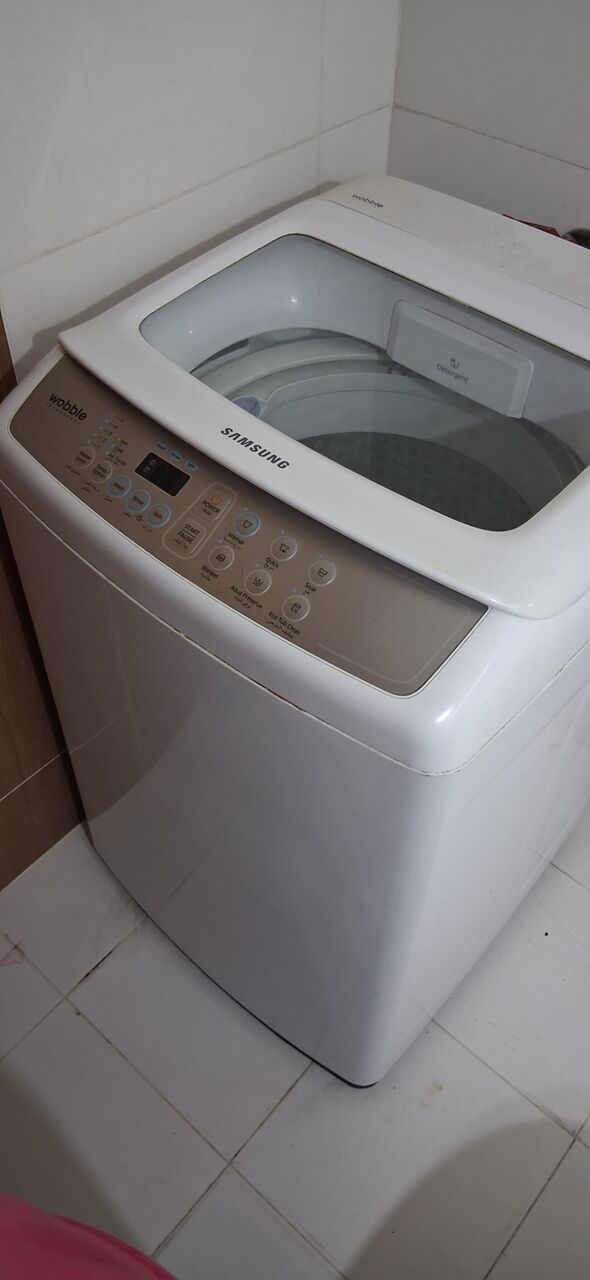 East Riffa, Furniture, BHD 40,  Washing Machine