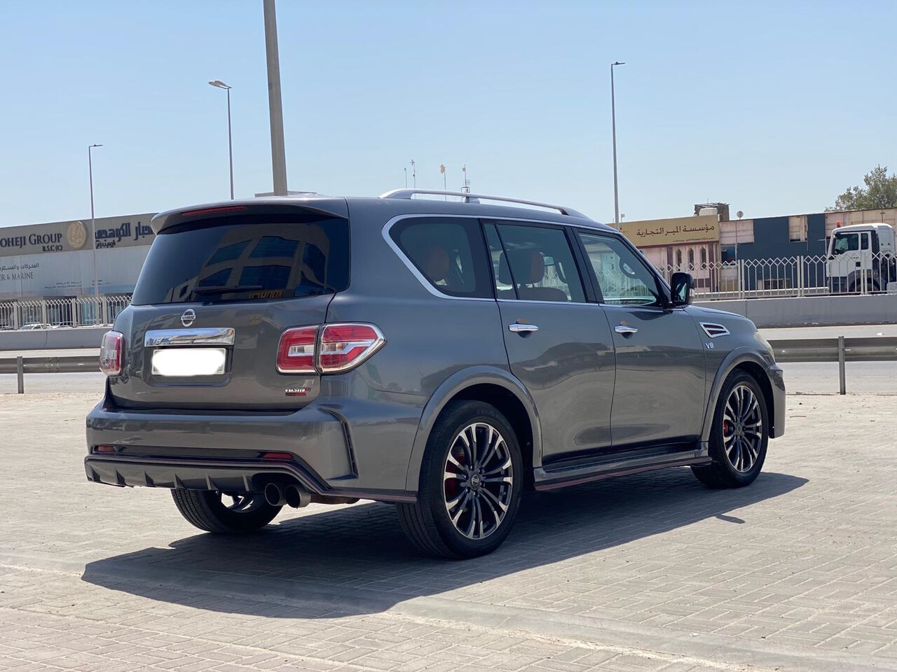 Manama, Vehicles, Cars & Trucks , BHD 8400,  Nissan Patrol Platinum,  2017,  Automatic,  43950 KM,   U.A.E  (Grey)