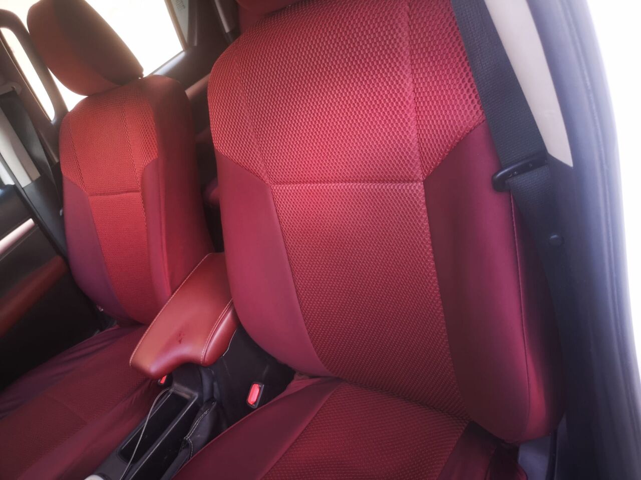 Dammam, Passenger Transport, Toyota Hilux Pikup For Rent Automatic 2024 Model