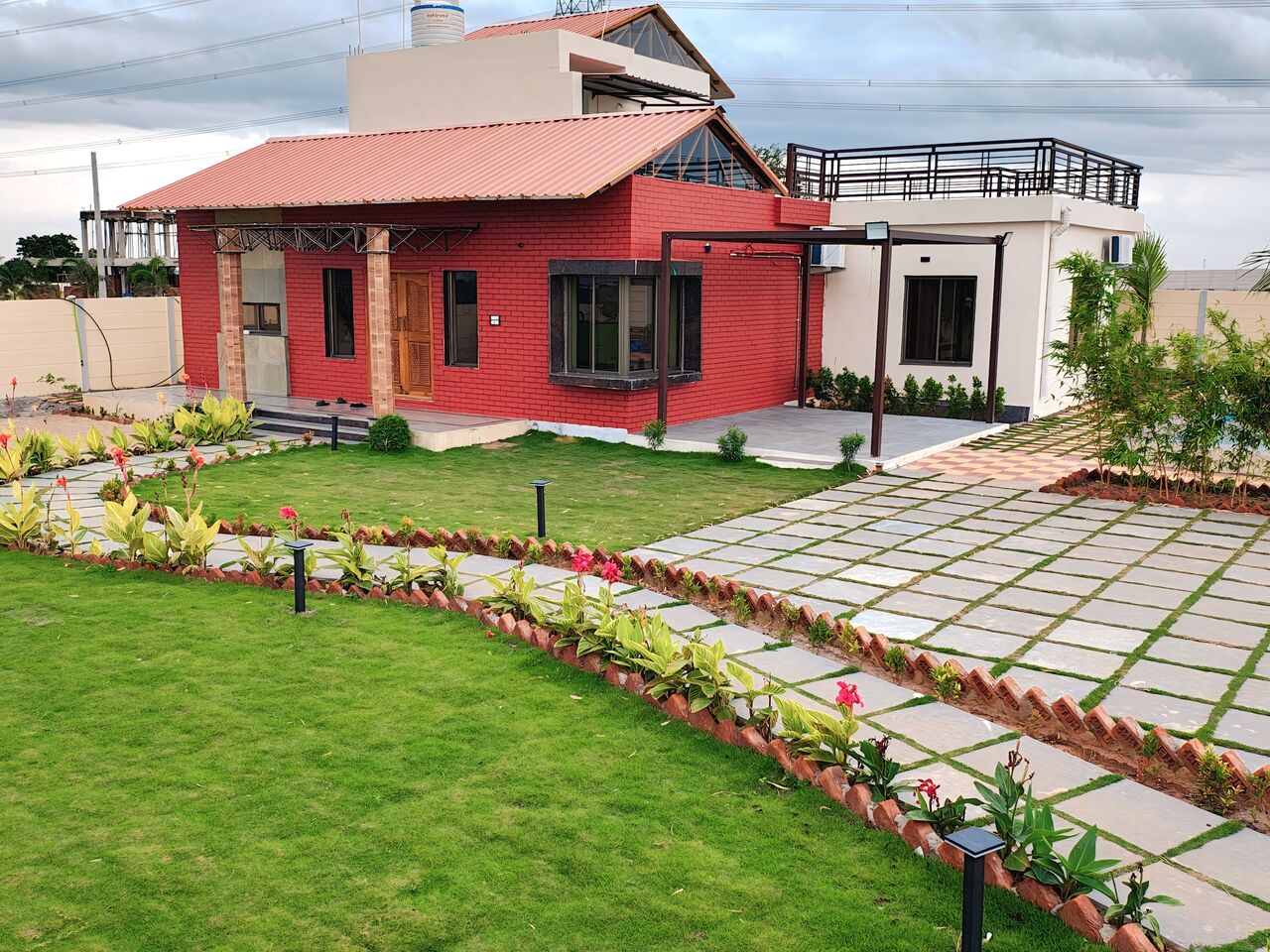 Hyderabad, Real Estate For Sale, INR 15500000,  3 BR,  FARM VILLA / FARMHOUSE FOR SALE