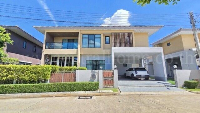 Bangkok, Real Estate For Sale, THB 8900000,  4 BR,  74 Sq. Feet,  Urgent Sale, Single House, Burasiri Rangsit, Lots Of Space, Decorated, Ready To Move In,
