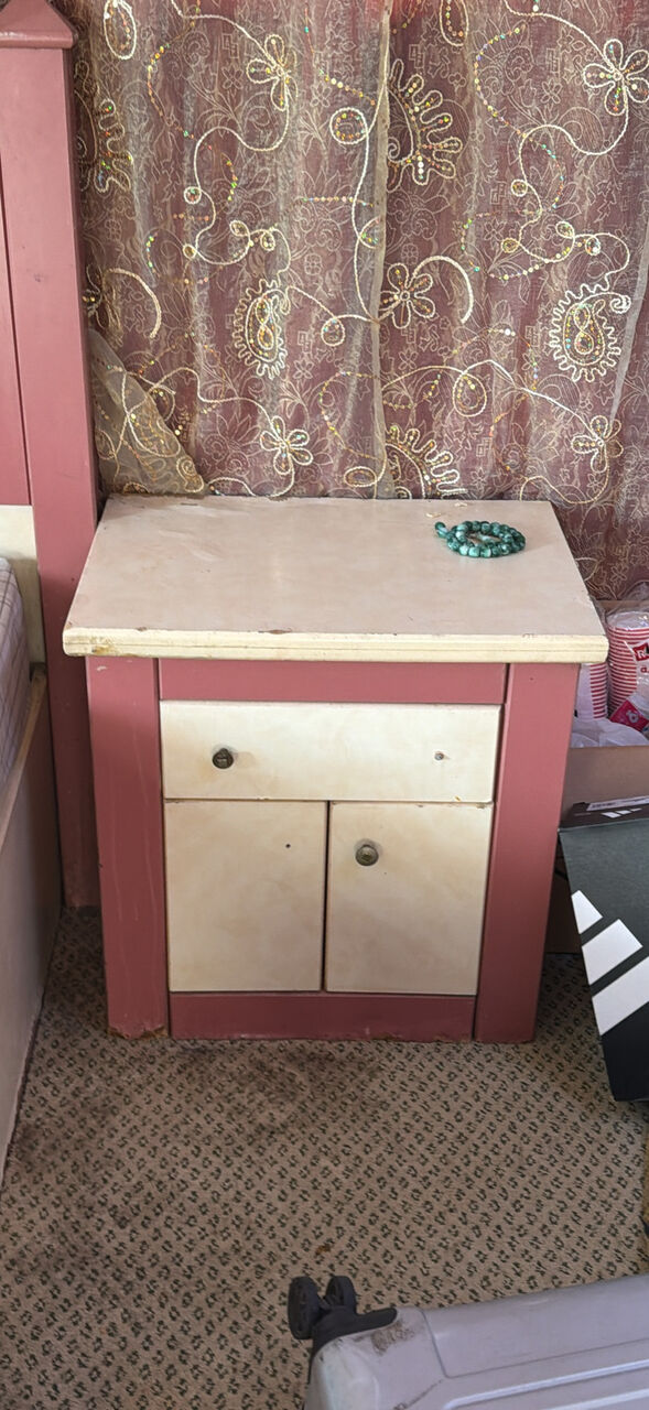 Al Aziziyah, Furniture, SAR 600,  Complete Bed Set Good Condition