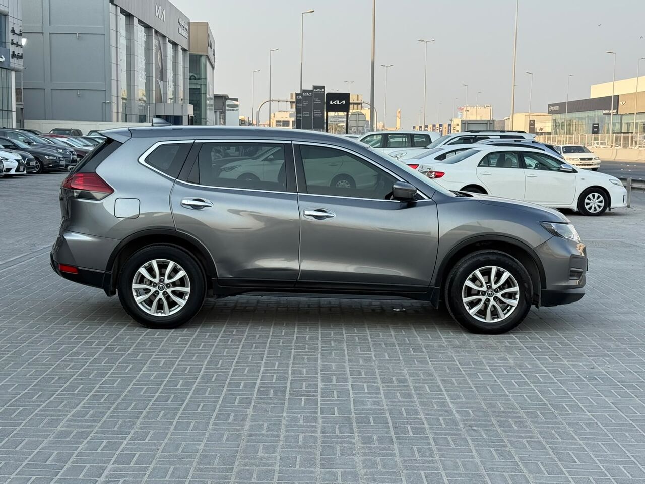 Manama, Vehicles, Cars & Trucks , BHD 5800,  Nissan X-Trail,  2022,  Automatic,  84000 KM,    (Grey)