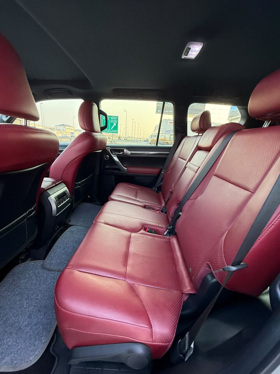 Manama, Vehicles, Cars & Trucks , BHD 18500,  Lexus GX-460,  2022,  Automatic,  118500 KM,   /  (Grey)