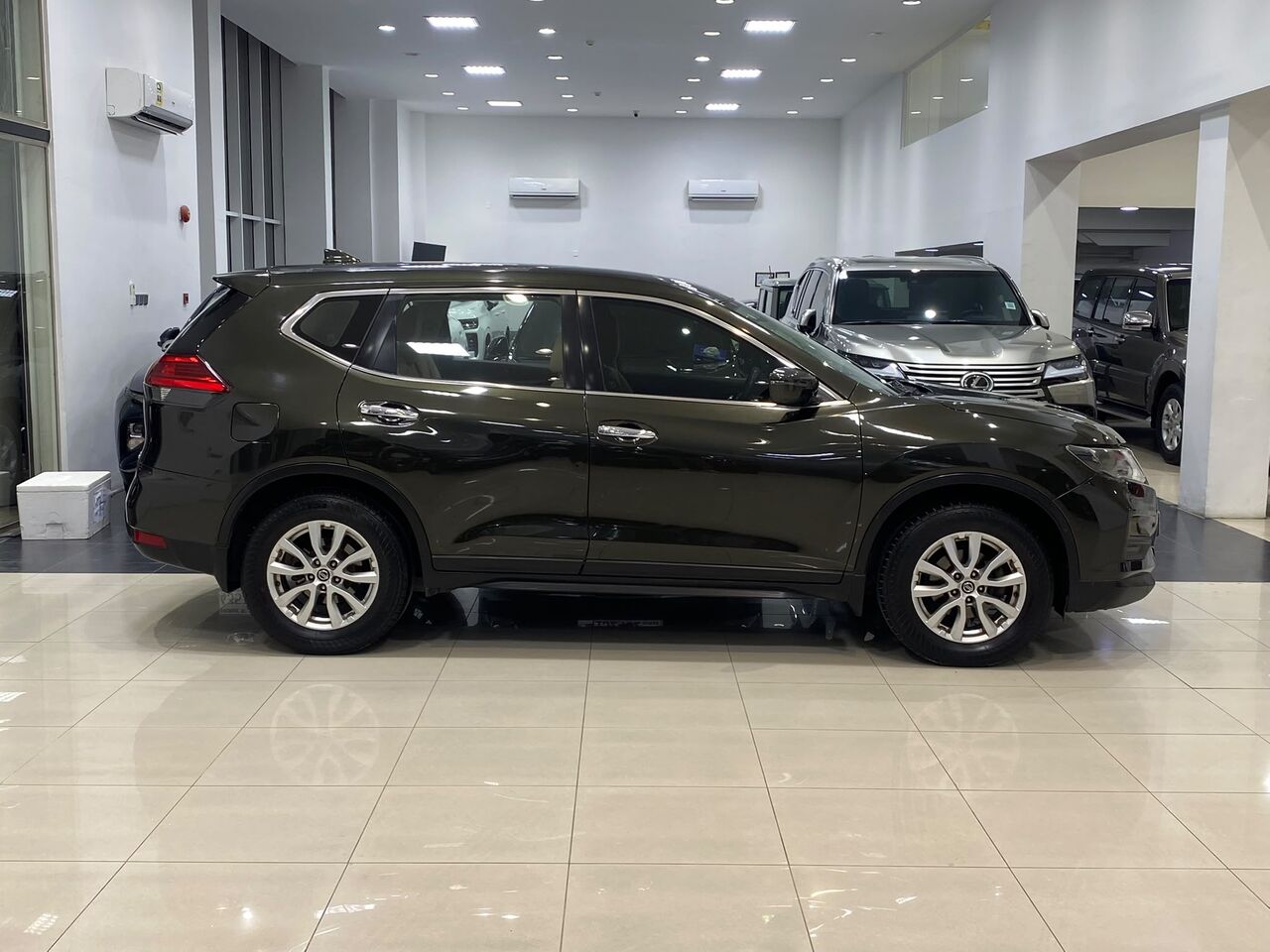 Manama, Vehicles, Cars & Trucks , BHD 3950,  Nissan X-Trail,  2018,  Automatic,  142500 KM,    (Green)