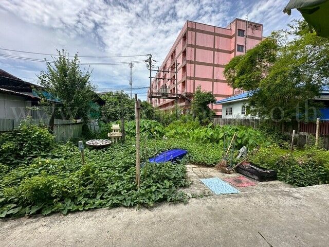 Bangkok, Real Estate For Sale, THB 1200000,  6 BR,  59 Sq. Feet,  Urgent Price Reduction, Vacant Land 59 Sq M, Soi Pibulsongkram 22 - Soi Wat Kamphaeng,