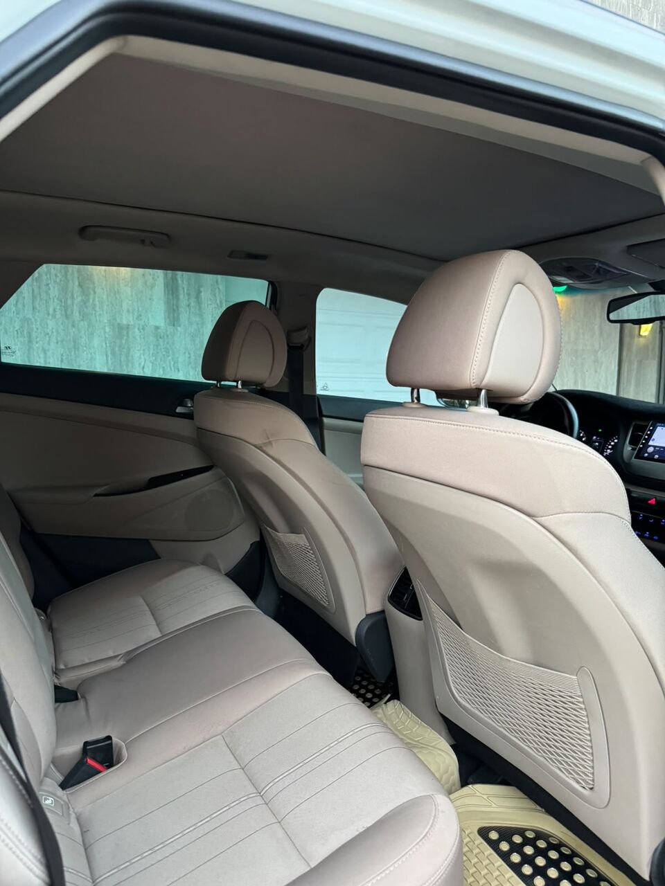 Jeddah, Vehicles, Cars & Trucks , SAR 35000,  Hyundai Tucson,  2016,  Automatic,  230 KM,