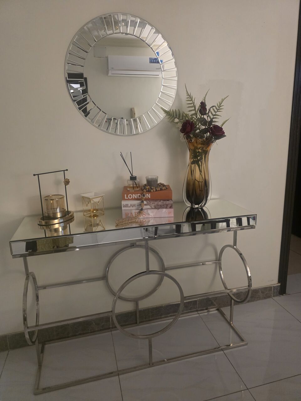 Jeddah, Furniture, SAR 700,  Console With Mirror