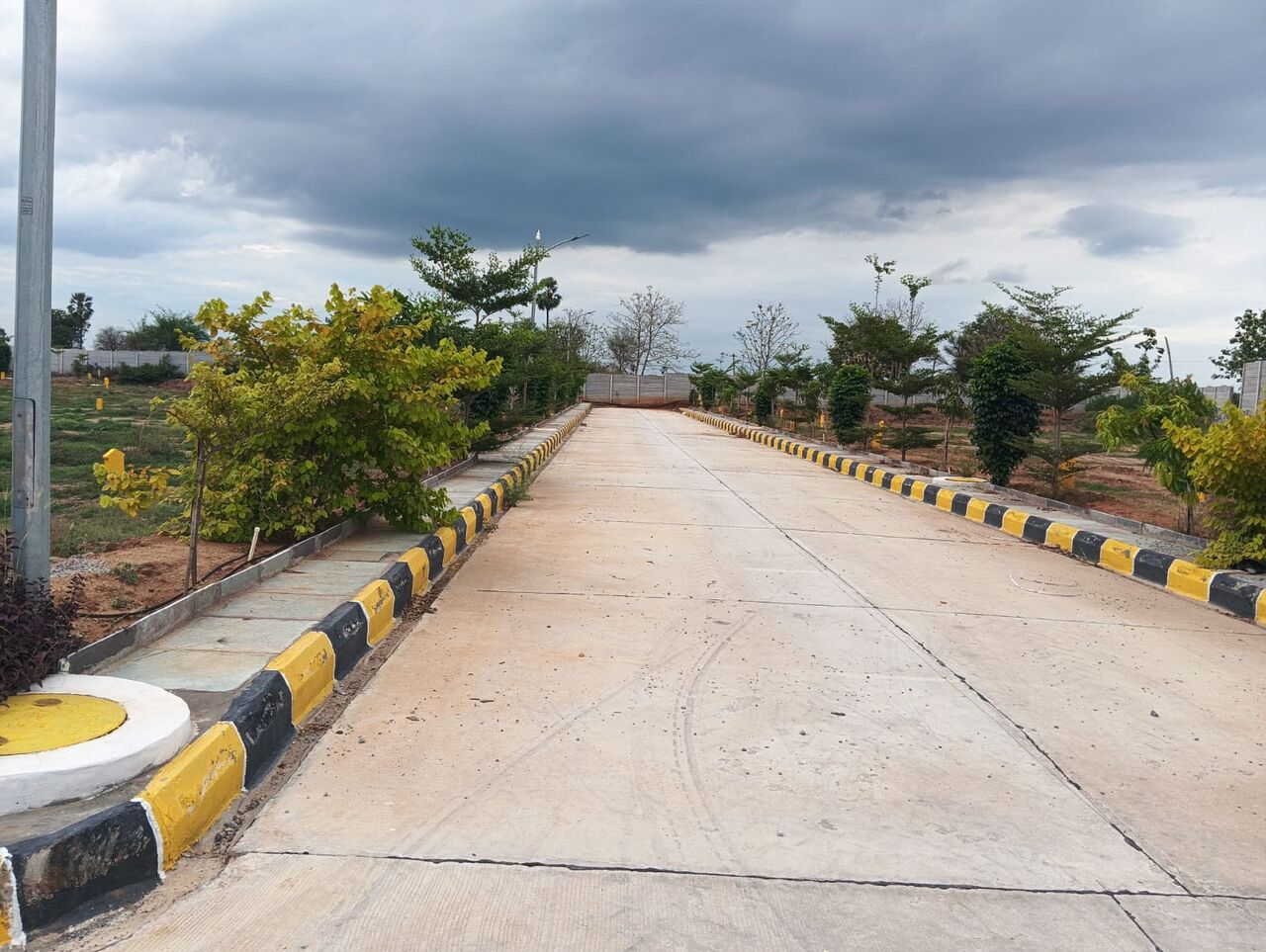 Hyderabad, Residential Plots, INR 28999,  350 Sq. Yard,  *Bank Financing Available - HMDA Plots In Muchinthal, 6305534817*