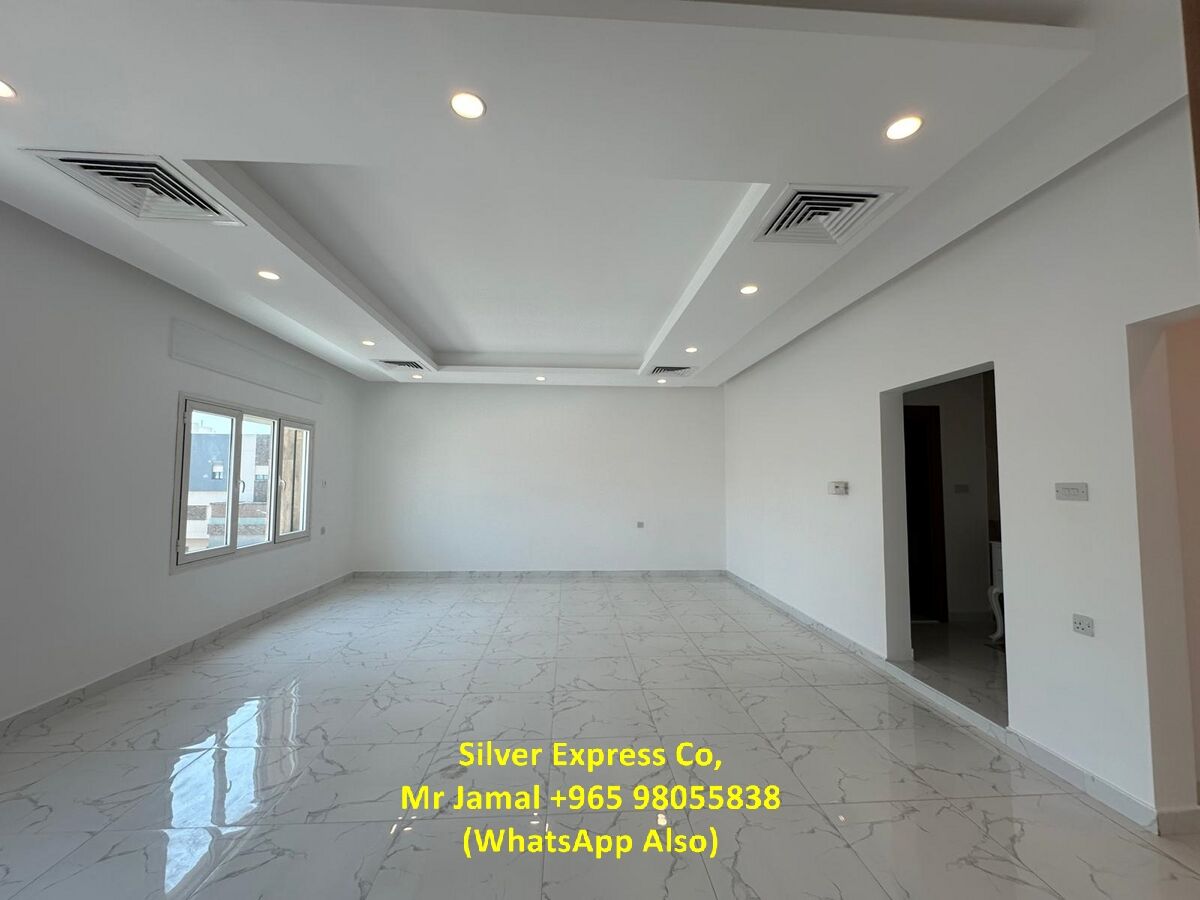 Funaitees, Apartments, Flats, Houses & Villas, KWD 850/month,  500 Sq. Meter,  5 Master Bedroom Villa Floor For Rent In Finatees.
