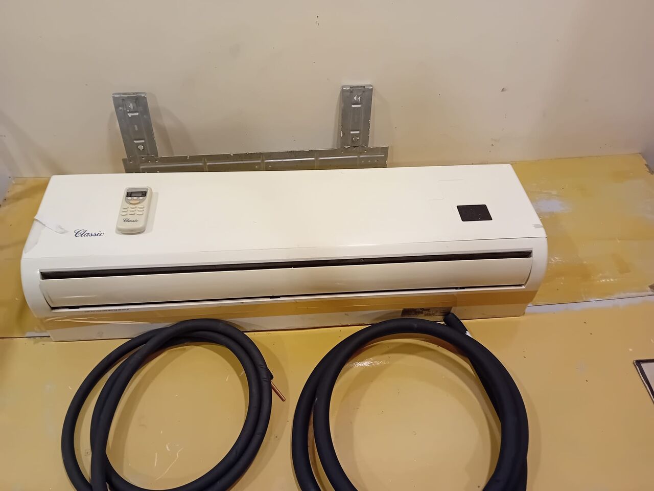 Jid Ali, Air Conditioners, BHD 60,  Split AC