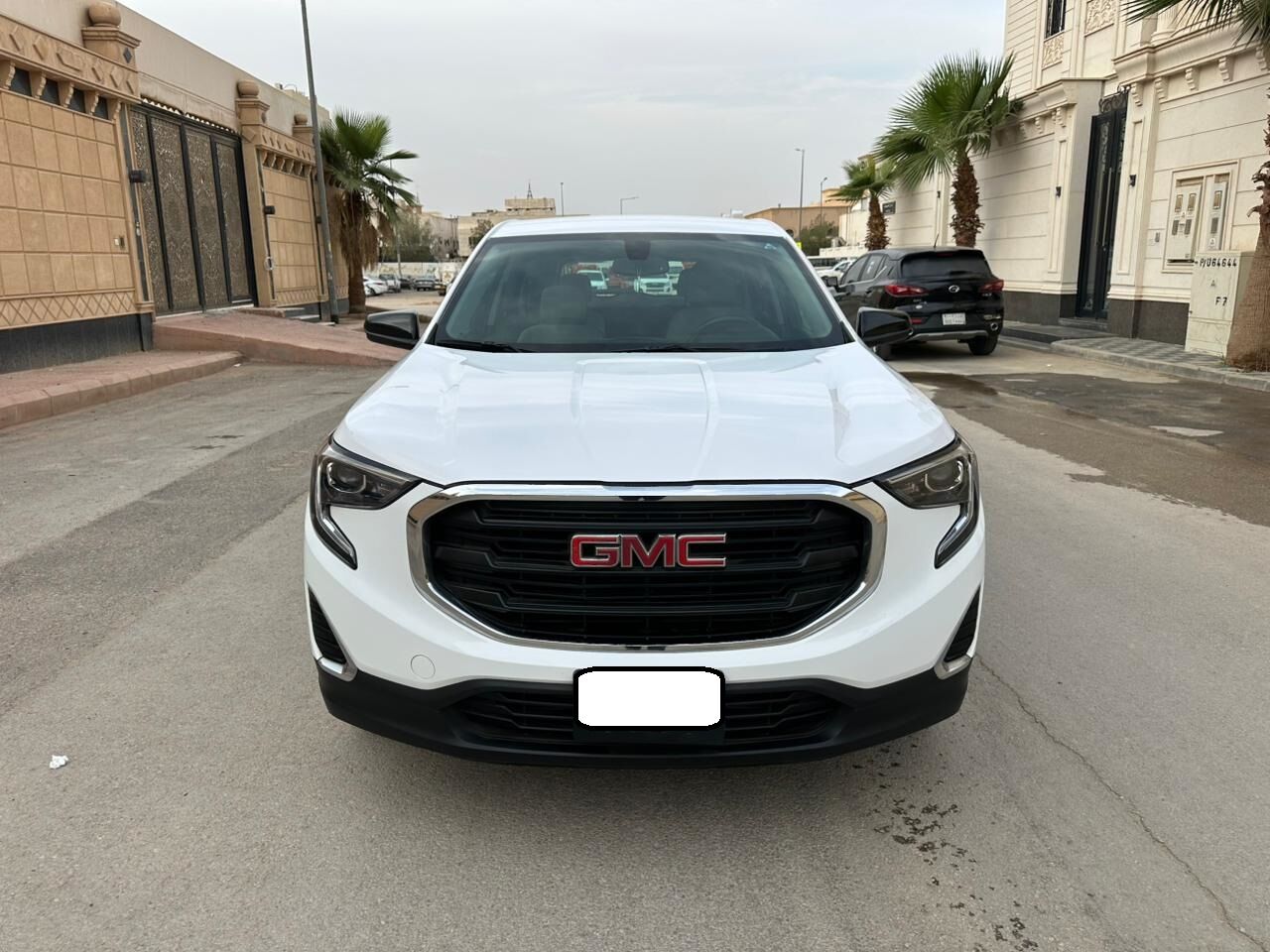 Riyadh, Vehicles, Cars & Trucks , SAR 69000,  Gmc Terrain SLE,  2022,  Automatic,  68000 KM,    AWD With Mid Options For Sales 1st Owner No Accident History