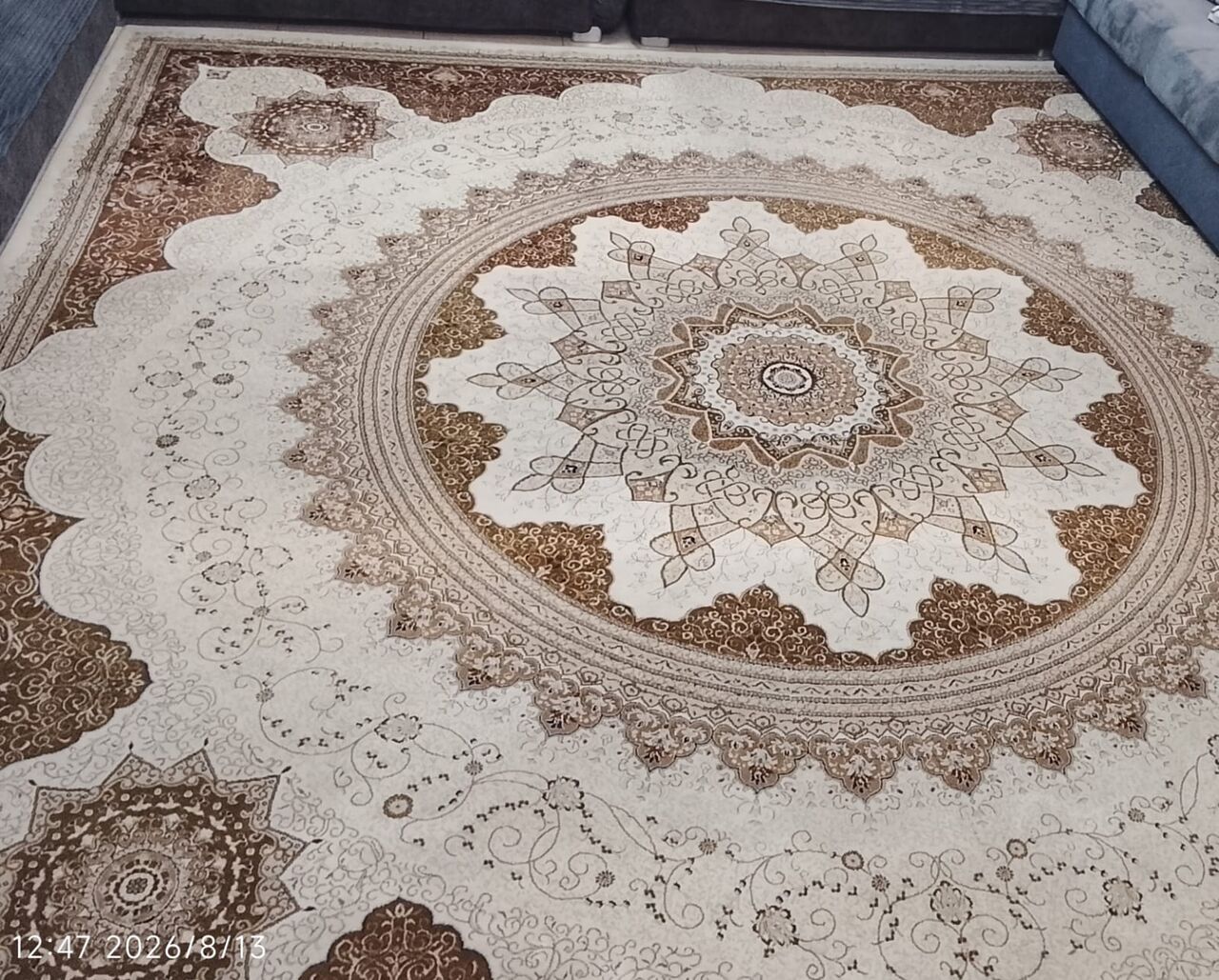Riyadh, Furniture, SAR 800,  Sofa Set & Turkish Rugs