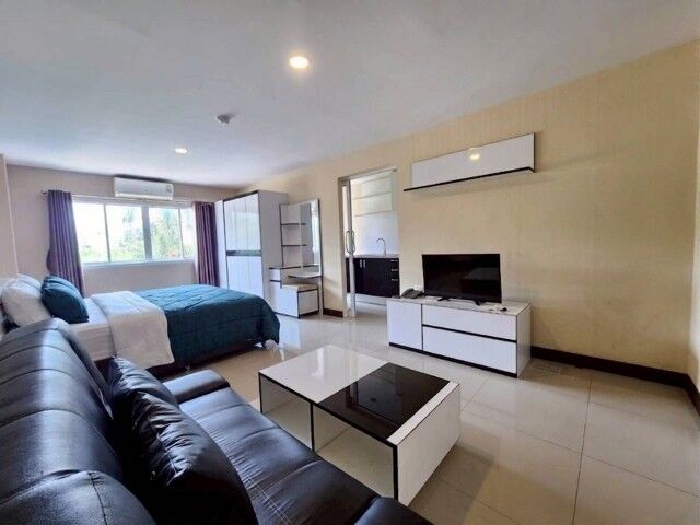 Bangkok, Real Estate For Sale, THB 1500000,  1 BR,  32 Sq. Meter,  Condo For Sale With Tenant, Life Condo Project, Chiang Mai, Near Ruamchok Mall.