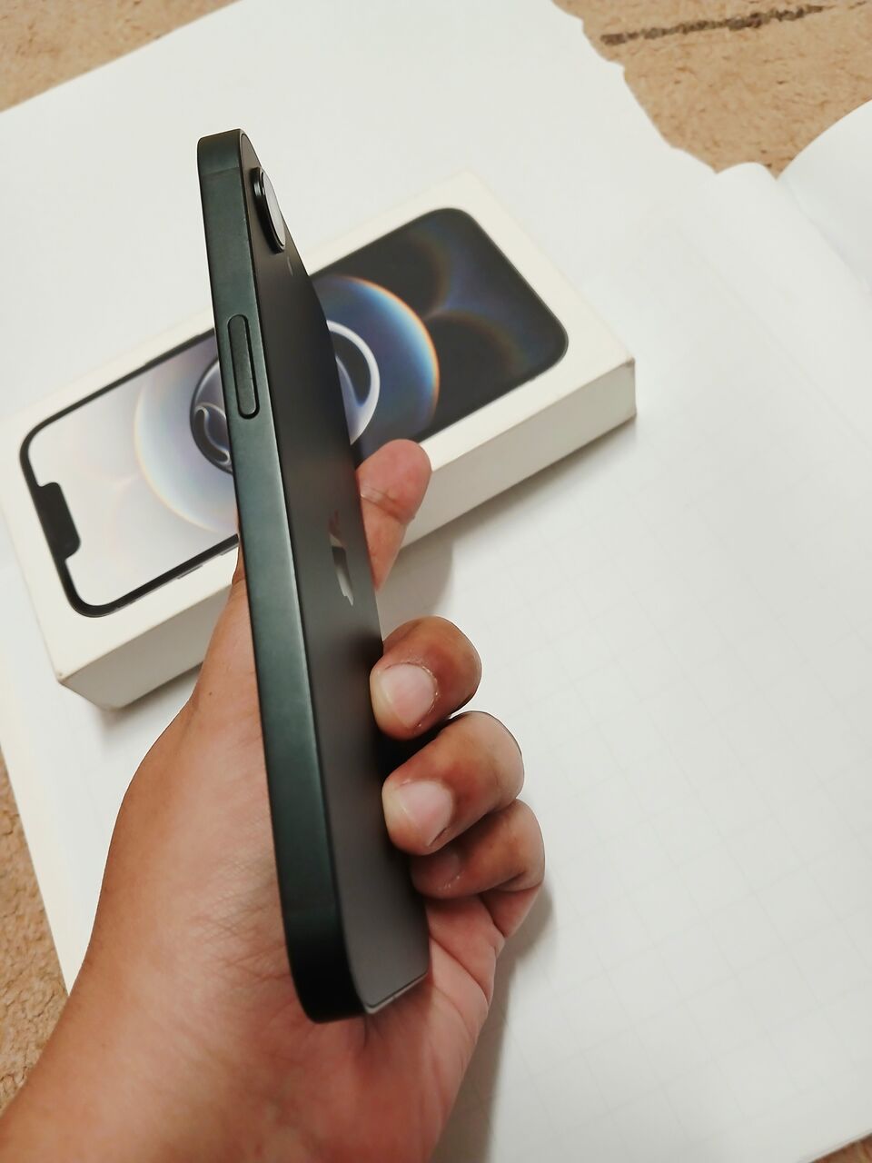 Khobar, Mobile Phones, SAR 1550,  Iphone 16e, Black 128GB