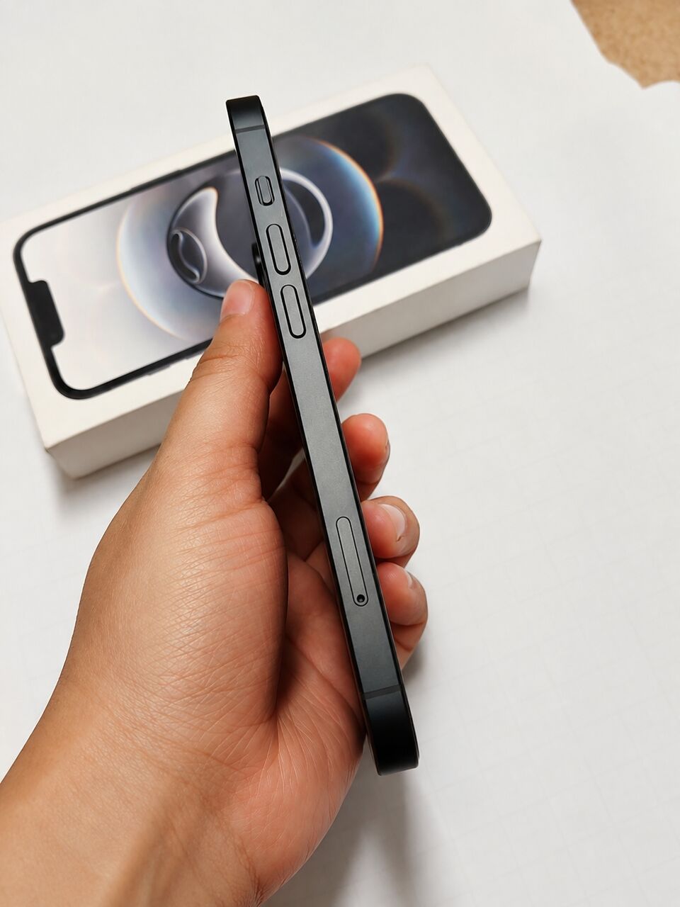 Khobar, Mobile Phones, SAR 1550,  Iphone 16e, Black 128GB