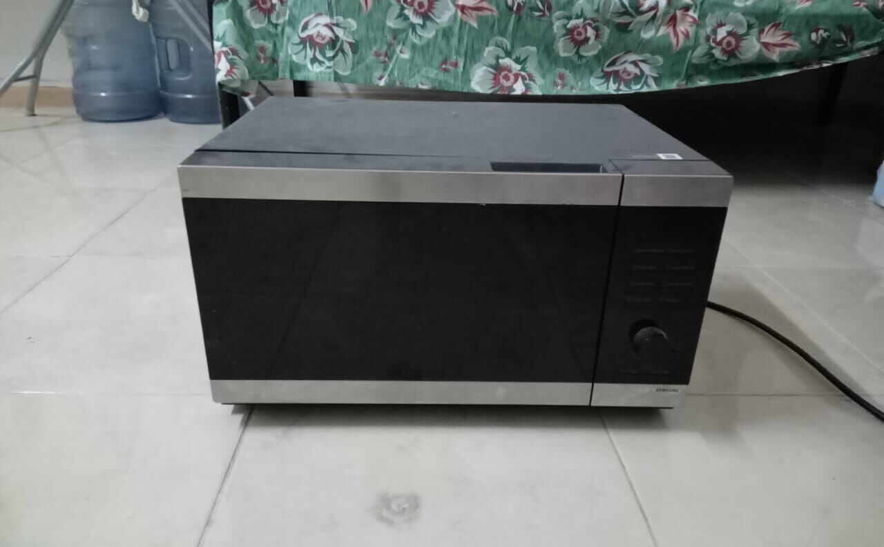 Jubail, Appliances, SR 300,  SAMSUNG MS32DG4504ATZA 32LTR