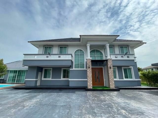 Bangkok, Villas, THB 180000,  401 Sq. Feet,  Single House For Rent, Soi Permsin 49, Baan Suan Neramit Project. (O Ngoen-Ramindra)