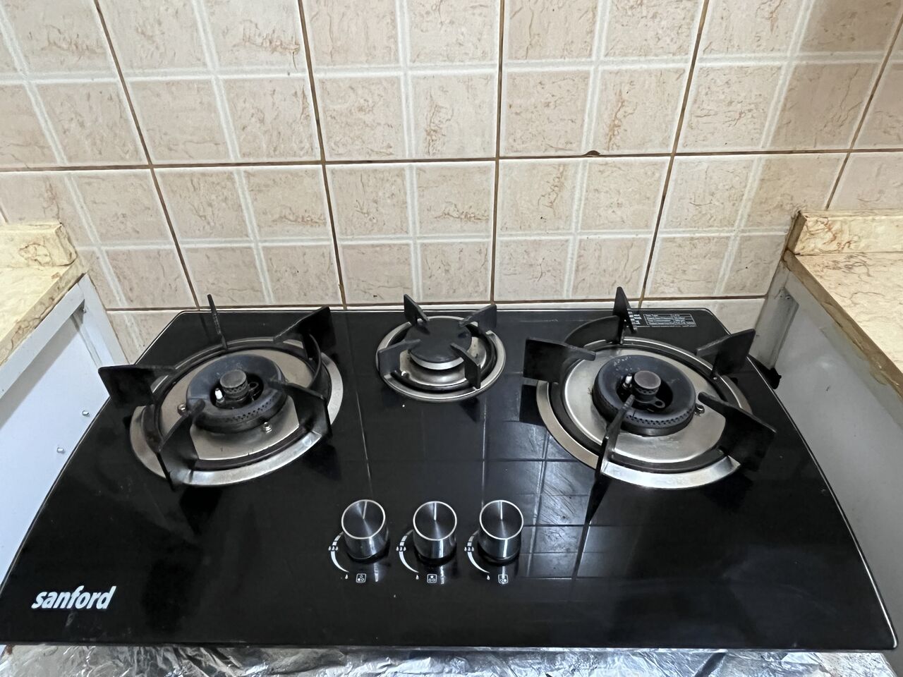 Jeddah, Home Audio, SAR 150,  Sanford 3 Burner Gas Stove/cooker For Sale