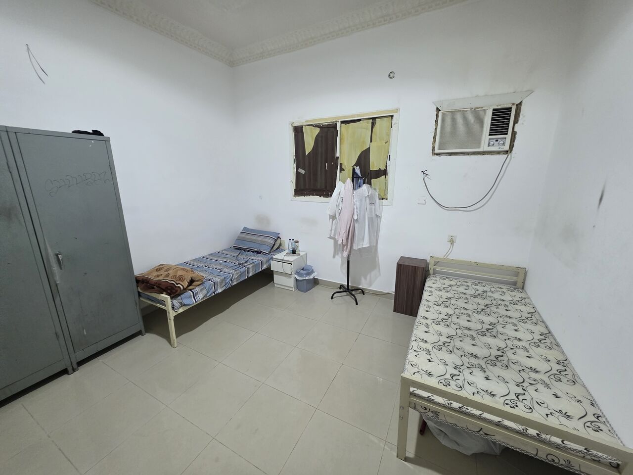 Riyadh, Apartments, Flats, Houses & Villas, SAR 750/month,  1 BR,  Apartment Sharing 750/month Andalus Metro Station