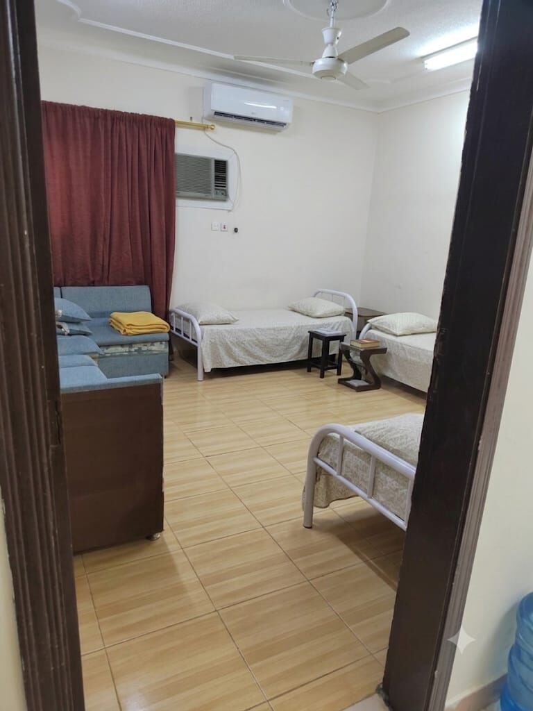 Riyadh, Apartments, Flats, Houses & Villas, 2 BR,  Apartment In Alnahdah - Second Floor