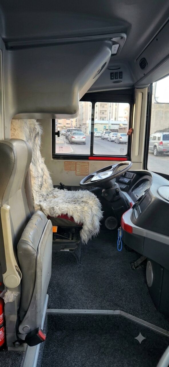 Riyadh, Automotive, 🚌 Golden Dragon Bus 2015 For Monthly Rental – Excellent Condition!