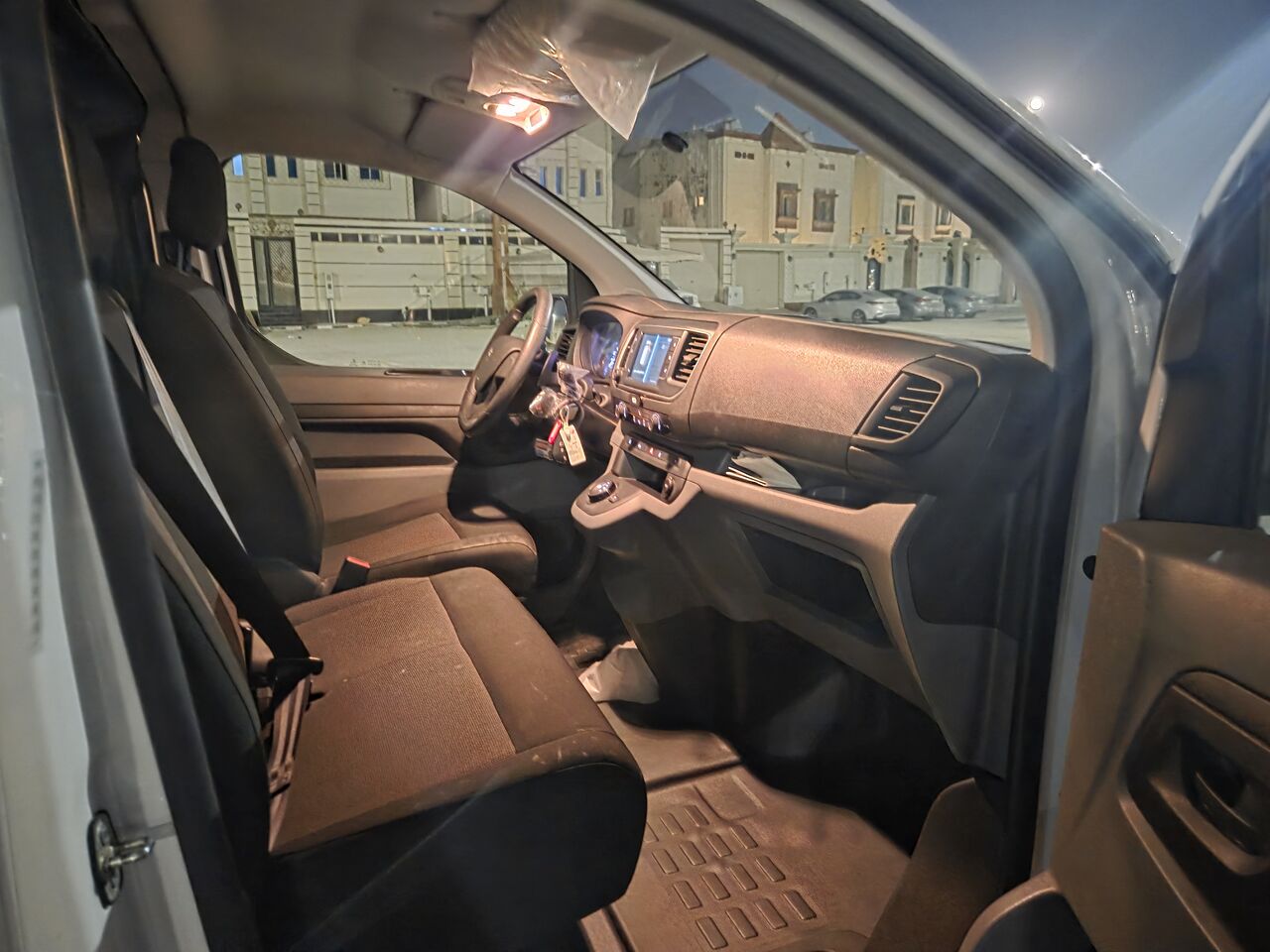 Dammam, Vehicles, Cars & Trucks , SAR 44000,  Peugeot Expert VIP L3 Trading Van Diesel,Model 2023,  2023,  Automatic,  66980 KM,