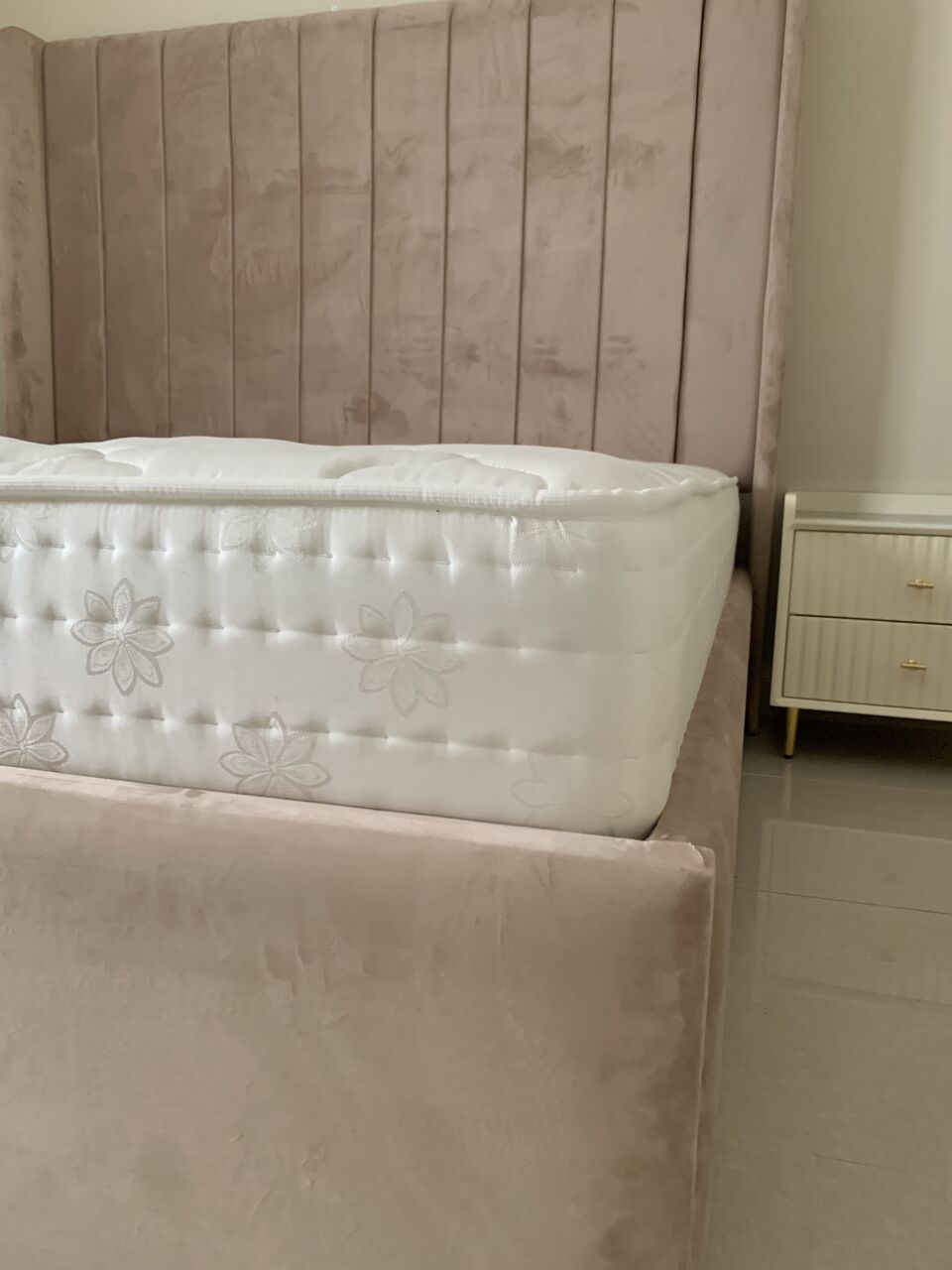 Dammam, Furniture, SAR 2000,  Bed And Mattress For Sell