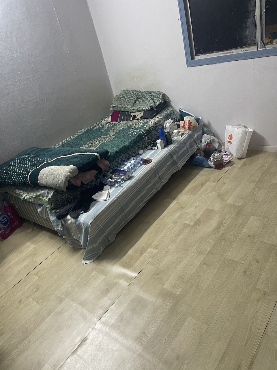 Jeddah, Housing Exchanges, SAR 400/month,  I Am Offering Bed Space 400 SAR Including Electricity And Water