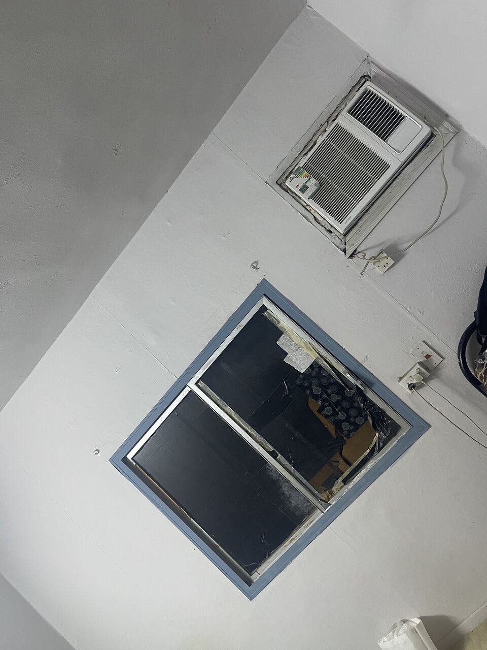 Jeddah, Housing Exchanges, SAR 400/month,  I Am Offering Bed Space 400 SAR Including Electricity And Water