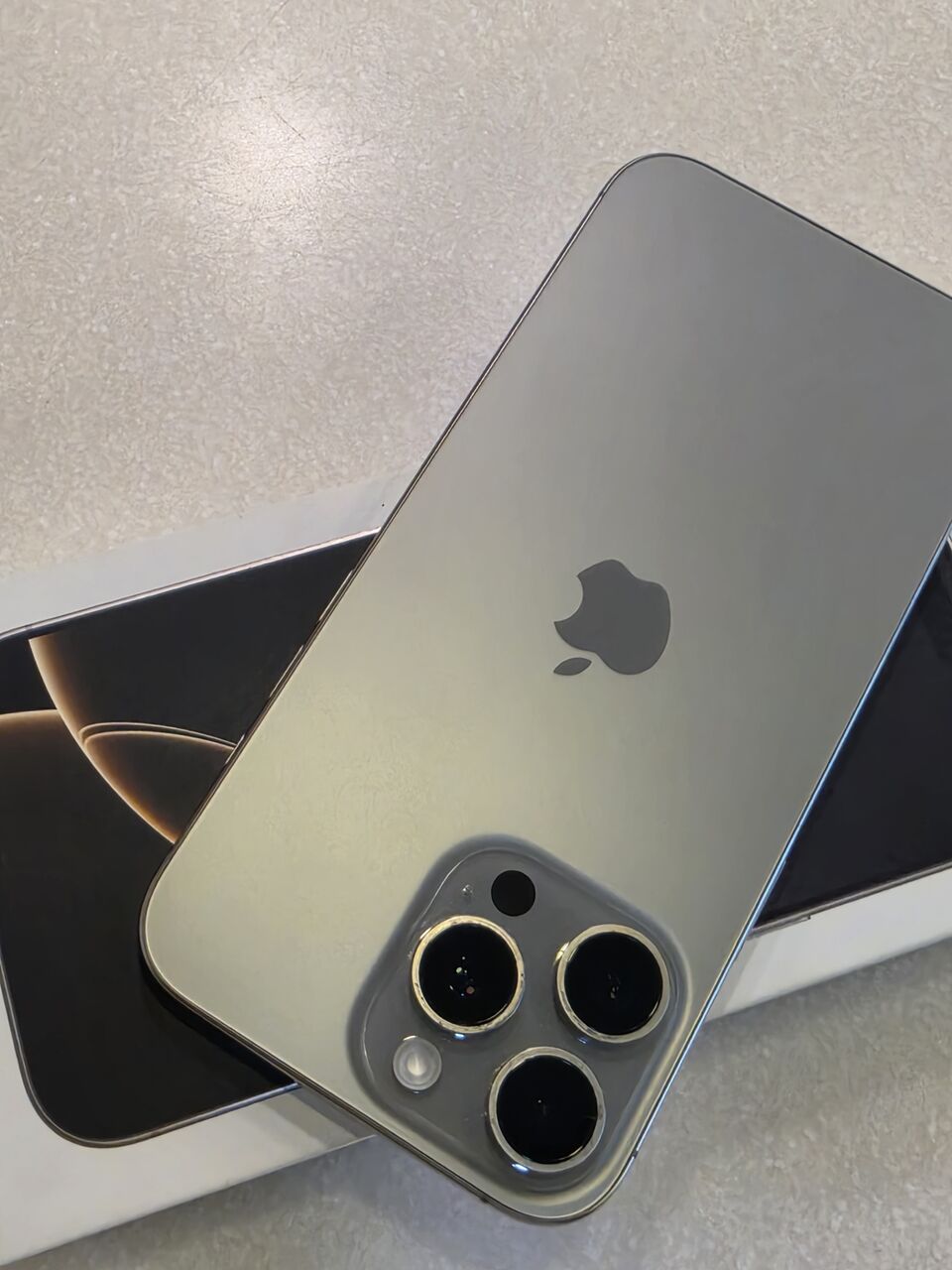 Dammam, Mobile Phones, SAR 3700,  IPhone 16 Pro Max Battery 99