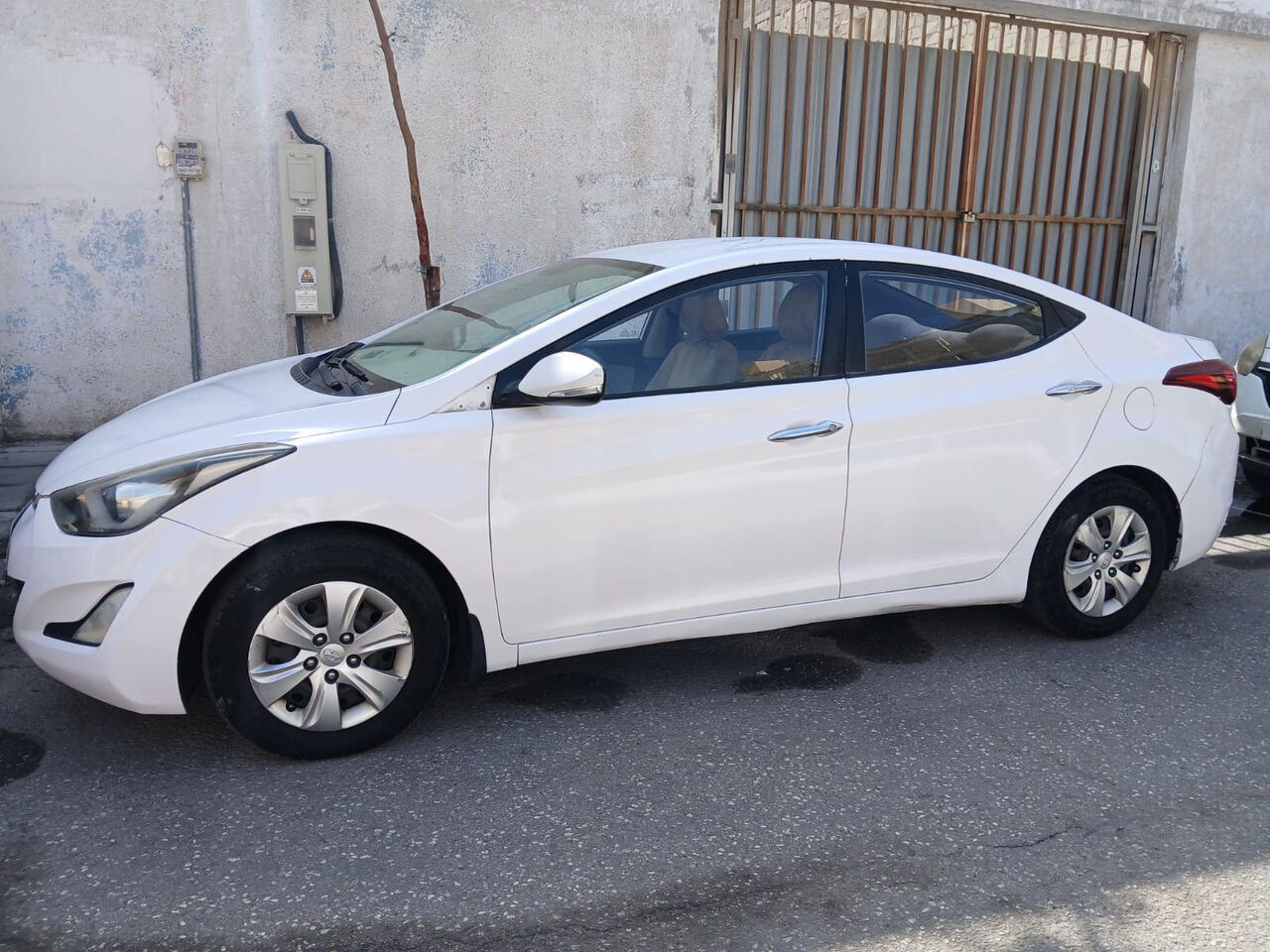 Thuqbah, Vehicles, Cars & Trucks , SAR 24000,  Hyundai Elantra,  2015,  Automatic,  270000 KM,  SAR 24000, , , , ,