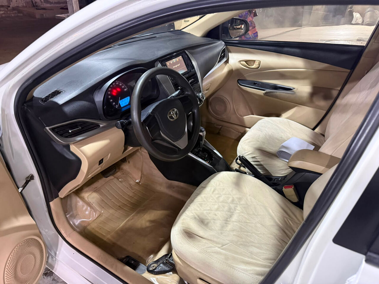 Jeddah, Vehicles, Cars & Trucks , SAR 33000,  Toyota Yaris,  2020,  Automatic,  233000 KM,