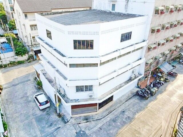 Bangkok, Villas, THB 44997,  33 Sq. Feet,  Empire1.26km. BTS St. Louis, Ban Phaeo Hospital, Sathorn, Corner Building, 4 Units, Makro