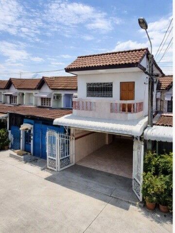 Bangkok, Villas, THB 14998,  20 Sq. Feet,  Thonburi Court 11-19 Townhouse, 2 Floors, 3 Bedrooms, Ekkachai 36, HomePro Kanlapaphruek