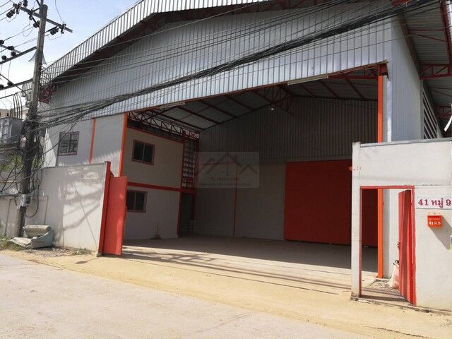 Bangkok, Villas, THB 160000,  1 Sq. Feet,  Warehouse For Rent With Office, 1,600 Sq M., Lat Krabang 14-1, Convenient Travel, Near