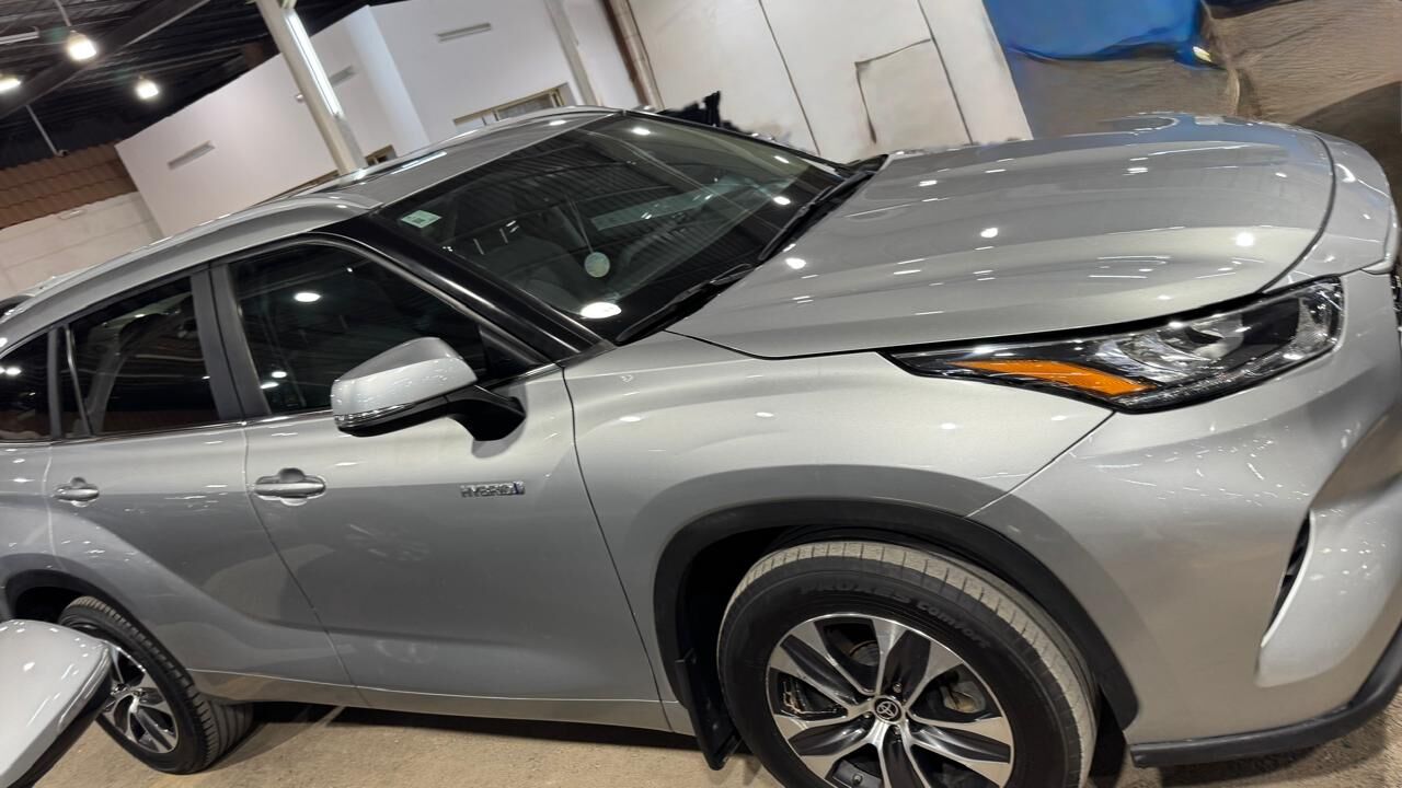 Riyadh, Vehicles, Cars & Trucks , SAR 125000,  TOYOTA HIGHLANDER,  2023,  Automatic,  140000 KM,  GLE HYBRID FULL OPTIONS N