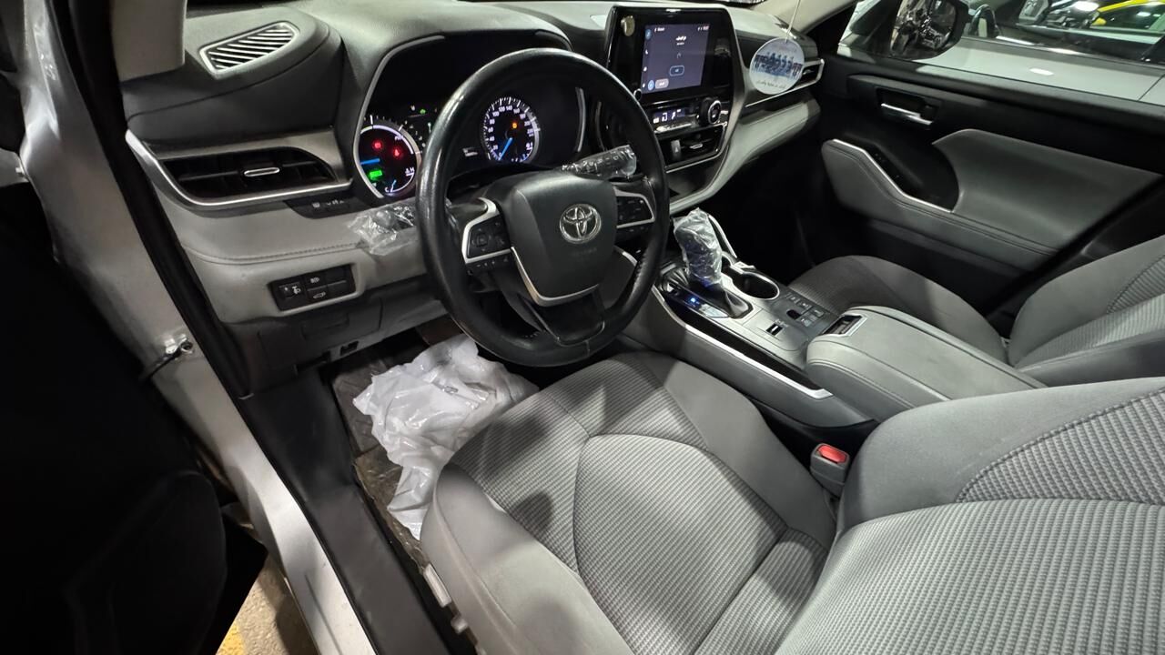 Riyadh, Vehicles, Cars & Trucks , SAR 125000,  TOYOTA HIGHLANDER,  2023,  Automatic,  140000 KM,  GLE HYBRID FULL OPTIONS N