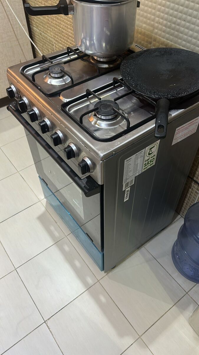 Jeddah, Appliances, SAR 650,  Midea Stove