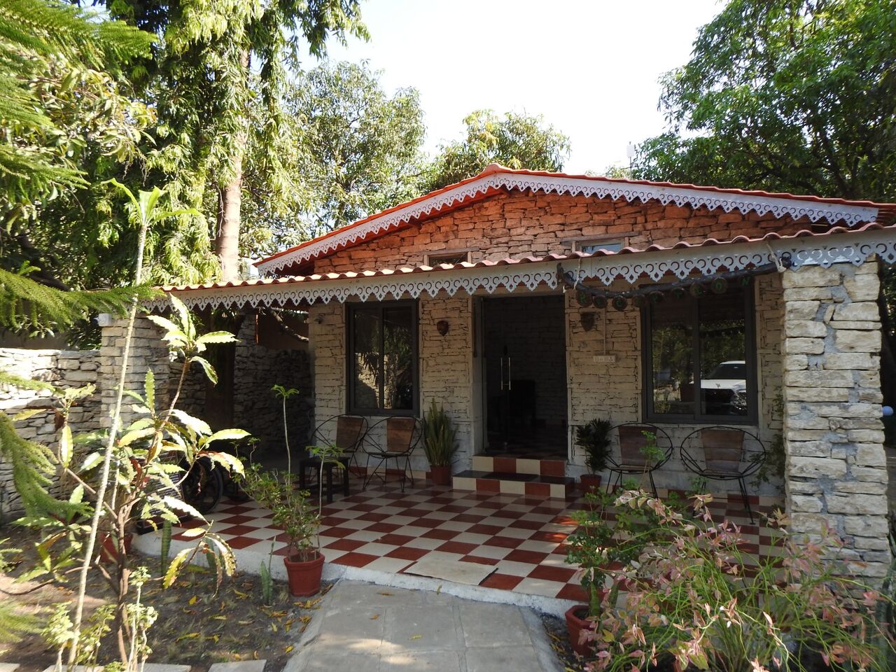 Mumbai, Travel, Gir Birding Lodge Stay | Best Lodge In Sasan Gir