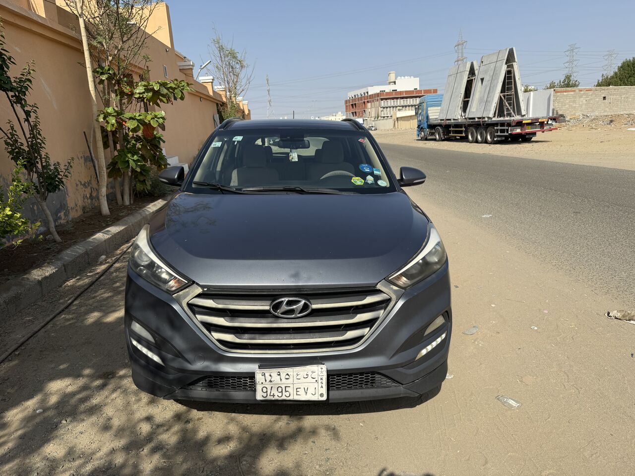 Jeddah, Vehicles, Cars & Trucks , SAR 38500,  Hyundai Tucson,  2017,  Automatic,  348000 KM,  Tucson Hondyia