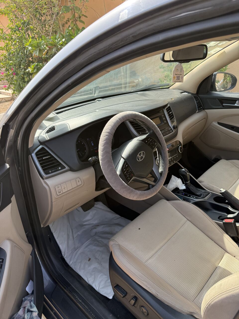 Jeddah, Vehicles, Cars & Trucks , SAR 38500,  Hyundai Tucson,  2017,  Automatic,  348000 KM,  Tucson Hondyia
