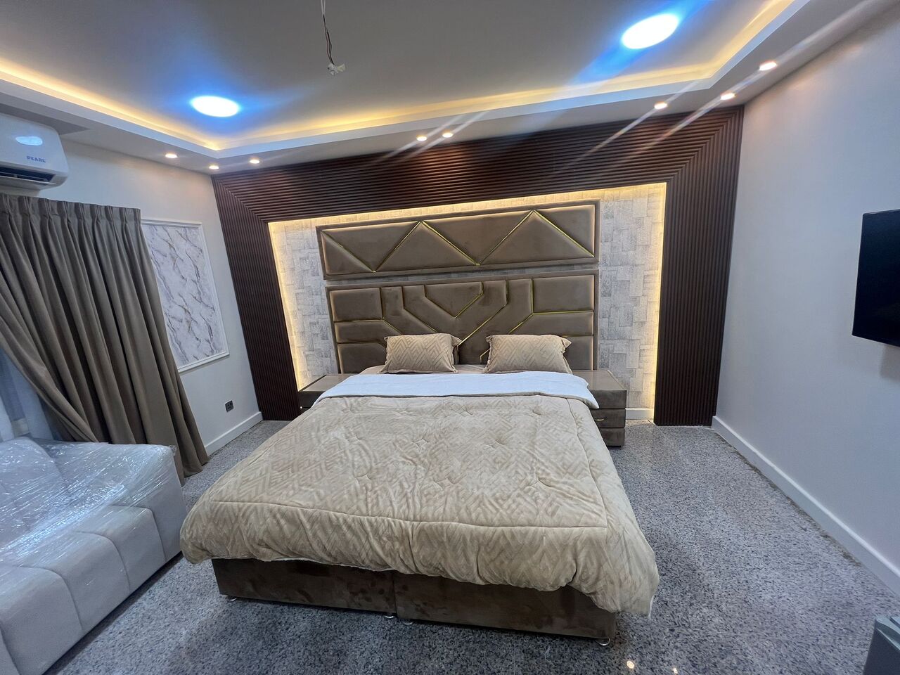 Al Seef, Apartments, Flats, Houses & Villas, BHD 250/month,  Furnished,  Studio,  Apartment For Rent In Seef