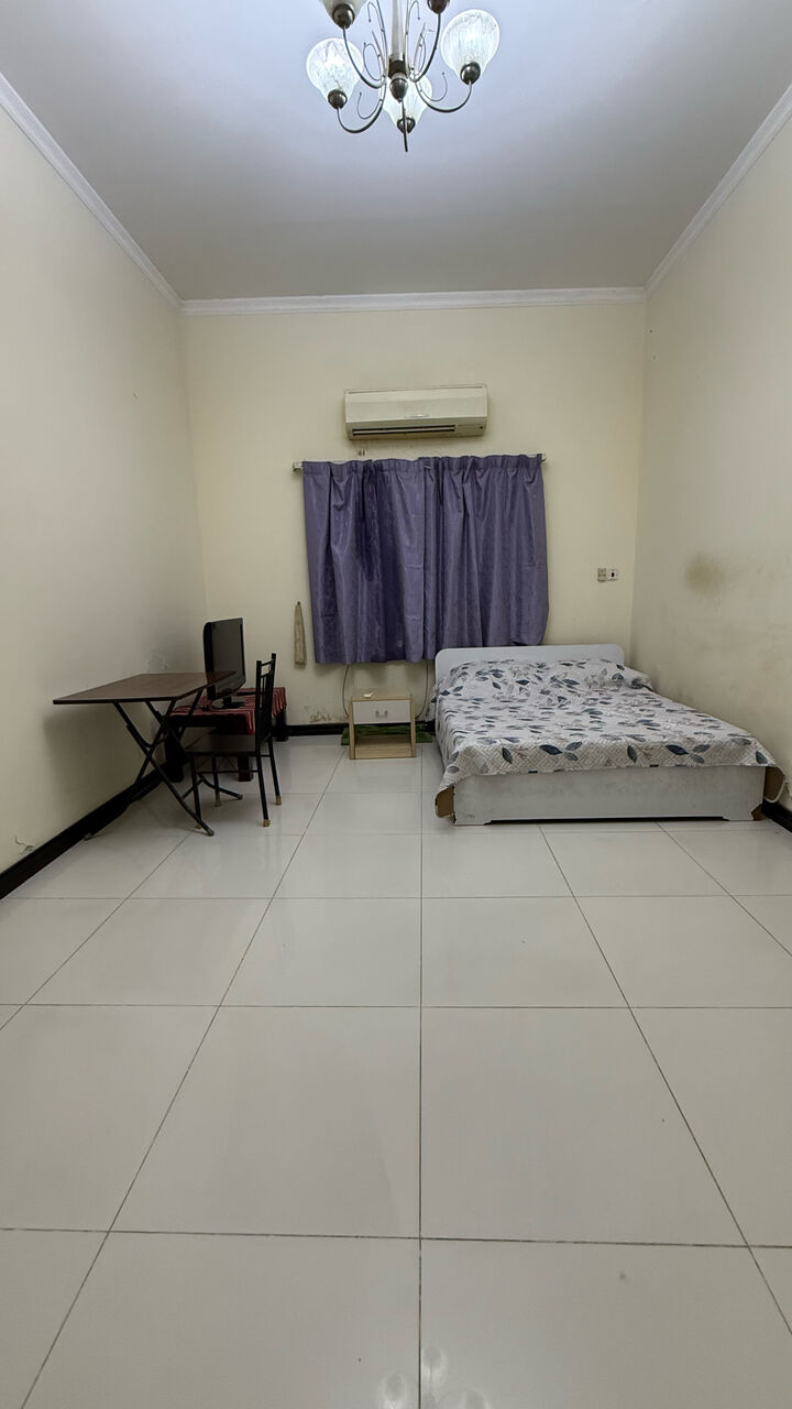 Adliya, Rooms for Rent, BHD 140/month,  Big Furnished Master Room For Rent